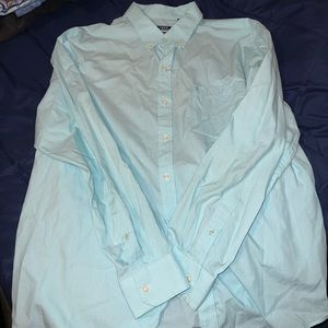Men’s long sleeve Izod dress shirt